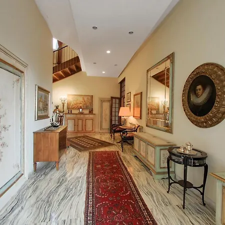 Villa Luxury Lakeside Retreat With Pool Near Stresa! Maggiore Romanza