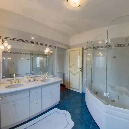 Villa Luxury Lakeside Retreat With Pool Near Stresa! Maggiore Romanza Brisino