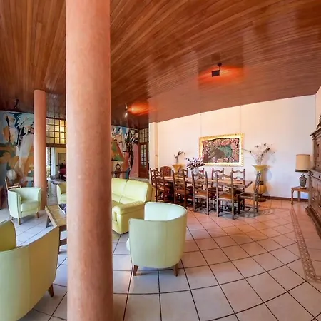 Luxury Lakeside Retreat With Pool Near Stresa! Maggiore Romanza *