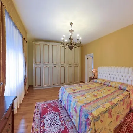 Villa Luxury Lakeside Retreat With Pool Near Stresa! Maggiore Romanza *