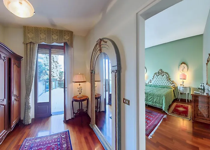 Villa Luxury Lakeside Retreat With Pool Near Stresa! Maggiore Romanza